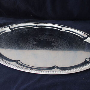 Fém tálca (ovális)